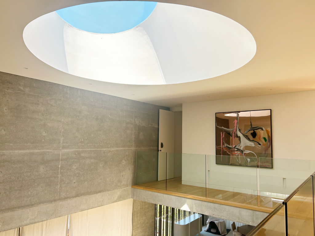 How Skylights Create the Perfect Atmosphere for Entertaining - Natural ...